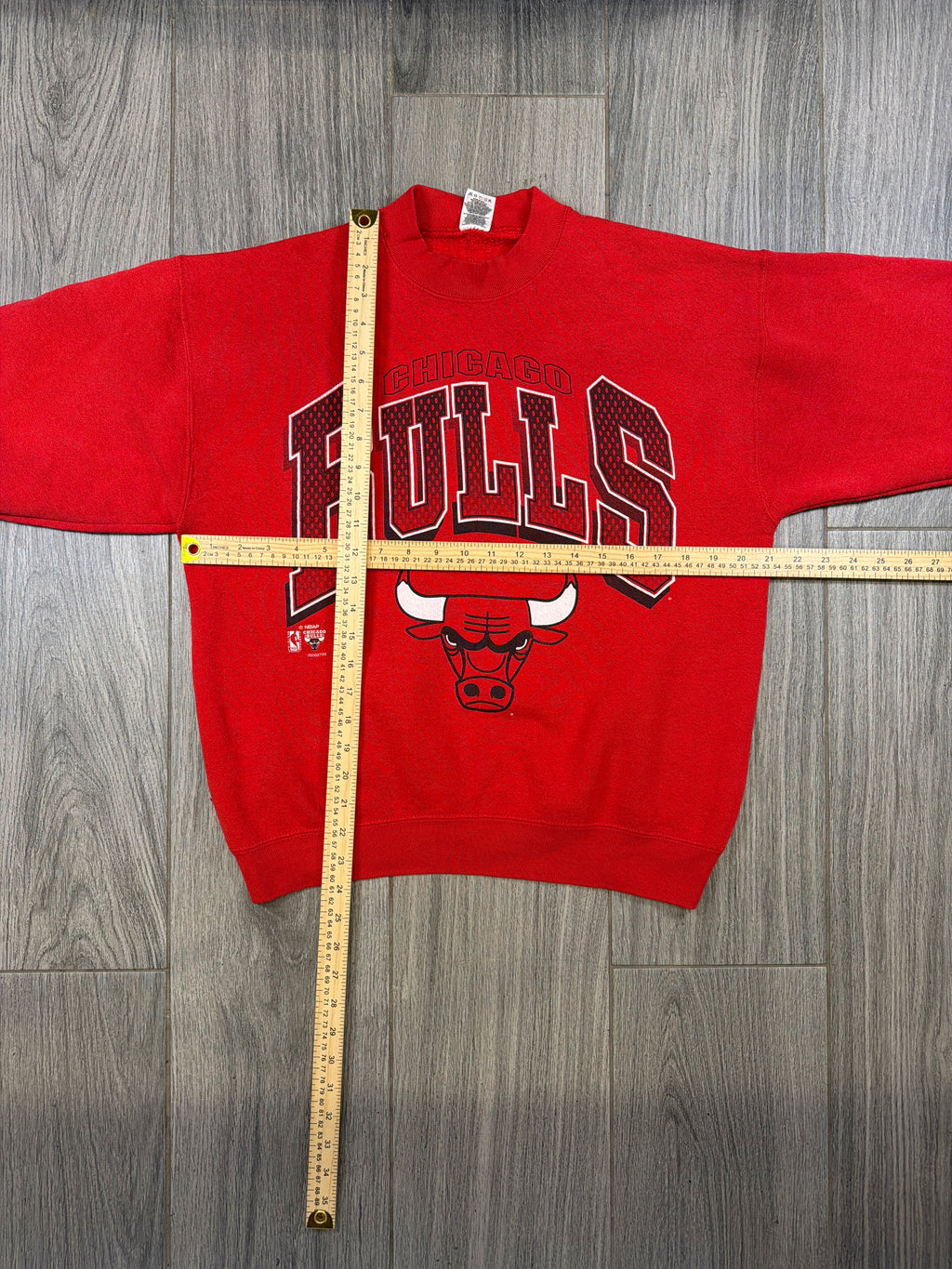 Chicago Bulls 90s Spellout Fotl Red Crewneck Sweatshirt Large