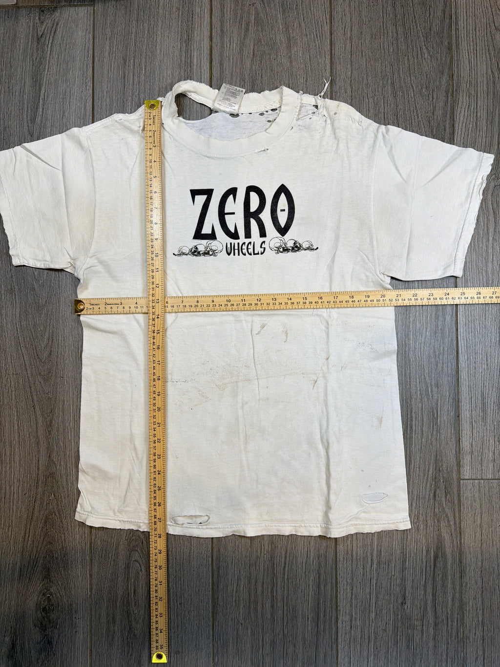 2000s Zero Skateboard Thrashed T-Shirt Large