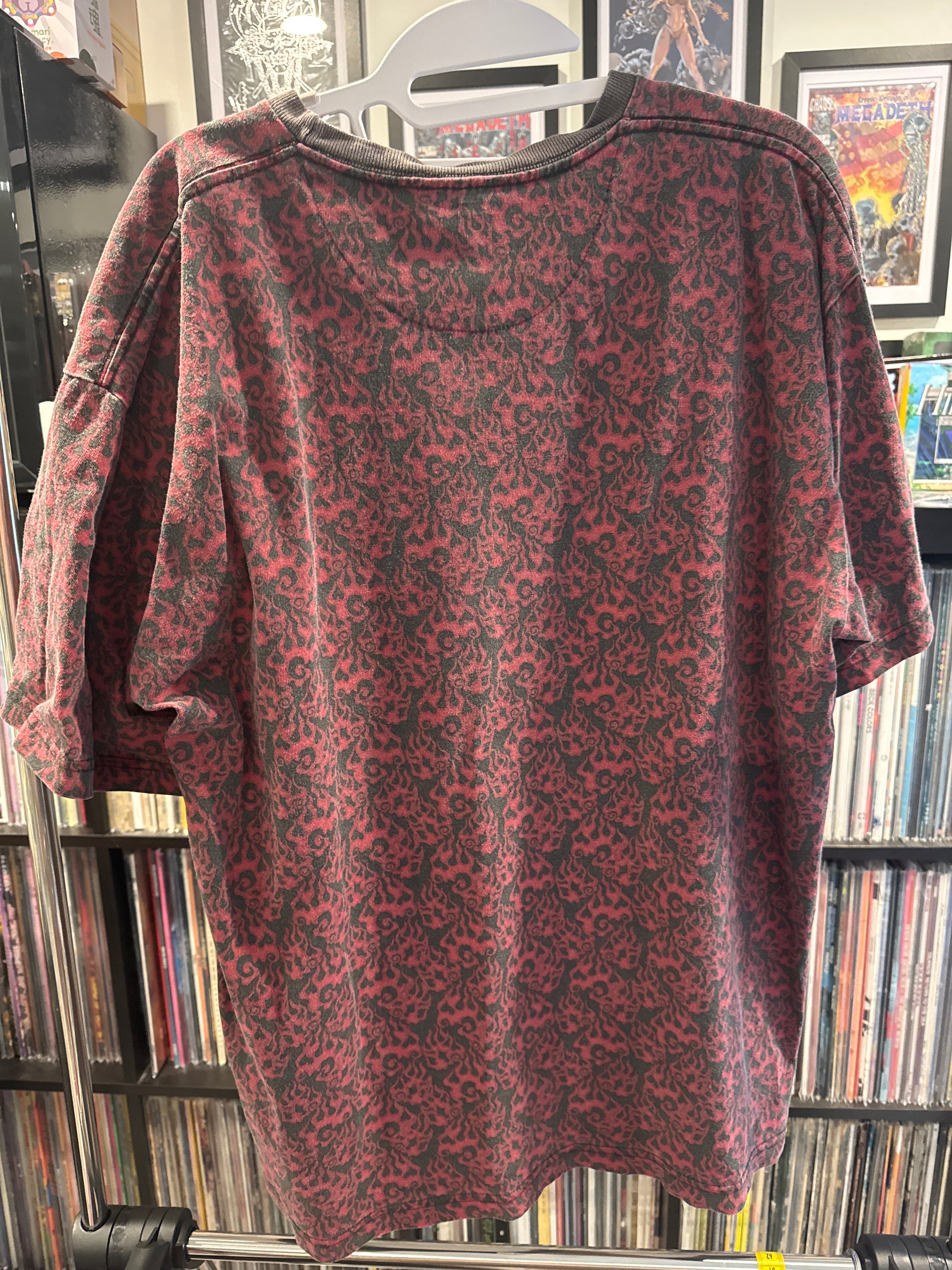 1999 Bruce Lee AOP Ornate Red/Black T Shirt XL