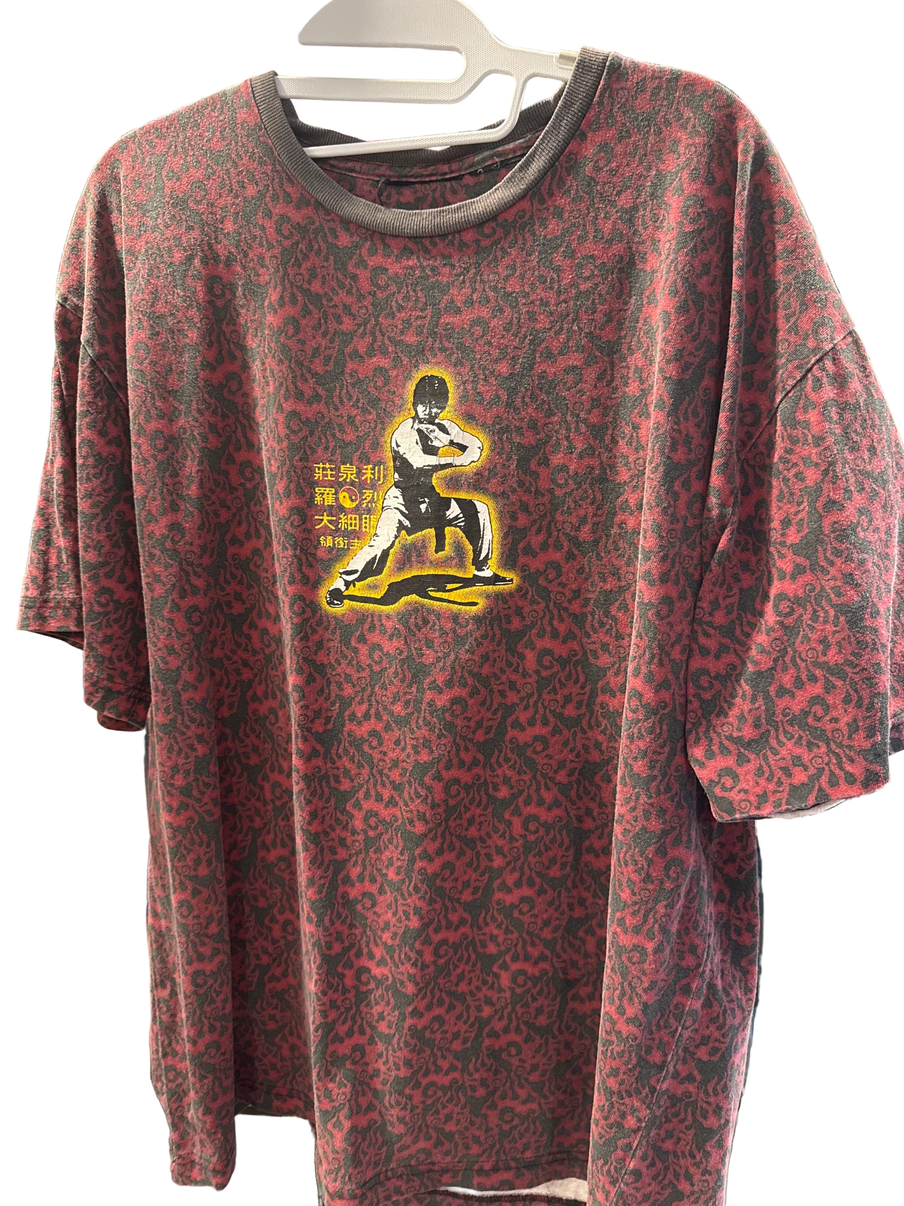 1999 Bruce Lee AOP Ornate Red/Black T Shirt XL