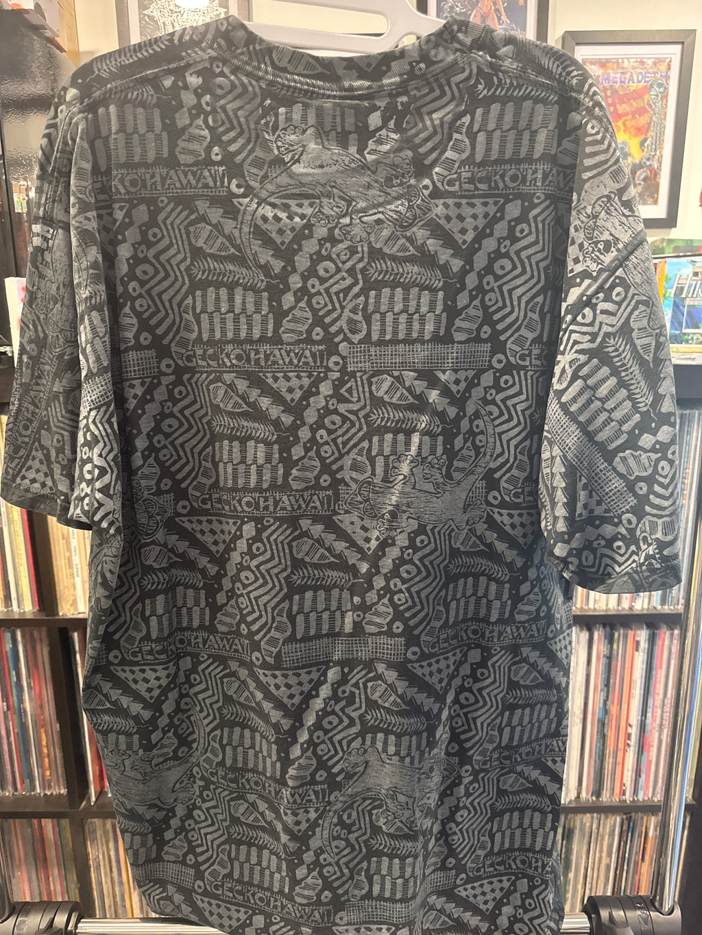 90s Gecko Hawaii AOP Black Grey XL T-Shirt Made in USA