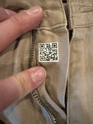 Under Armour Men's MTN 32 Khaki Shorts Missing Button