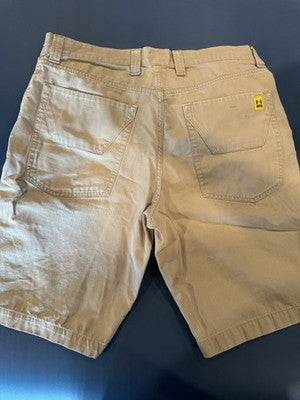 Under Armour Men's MTN 32 Khaki Shorts Missing Button