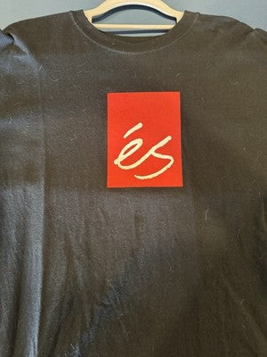 Es Main block Tee Shirt Size Large Skateboard Red Black Men’s L