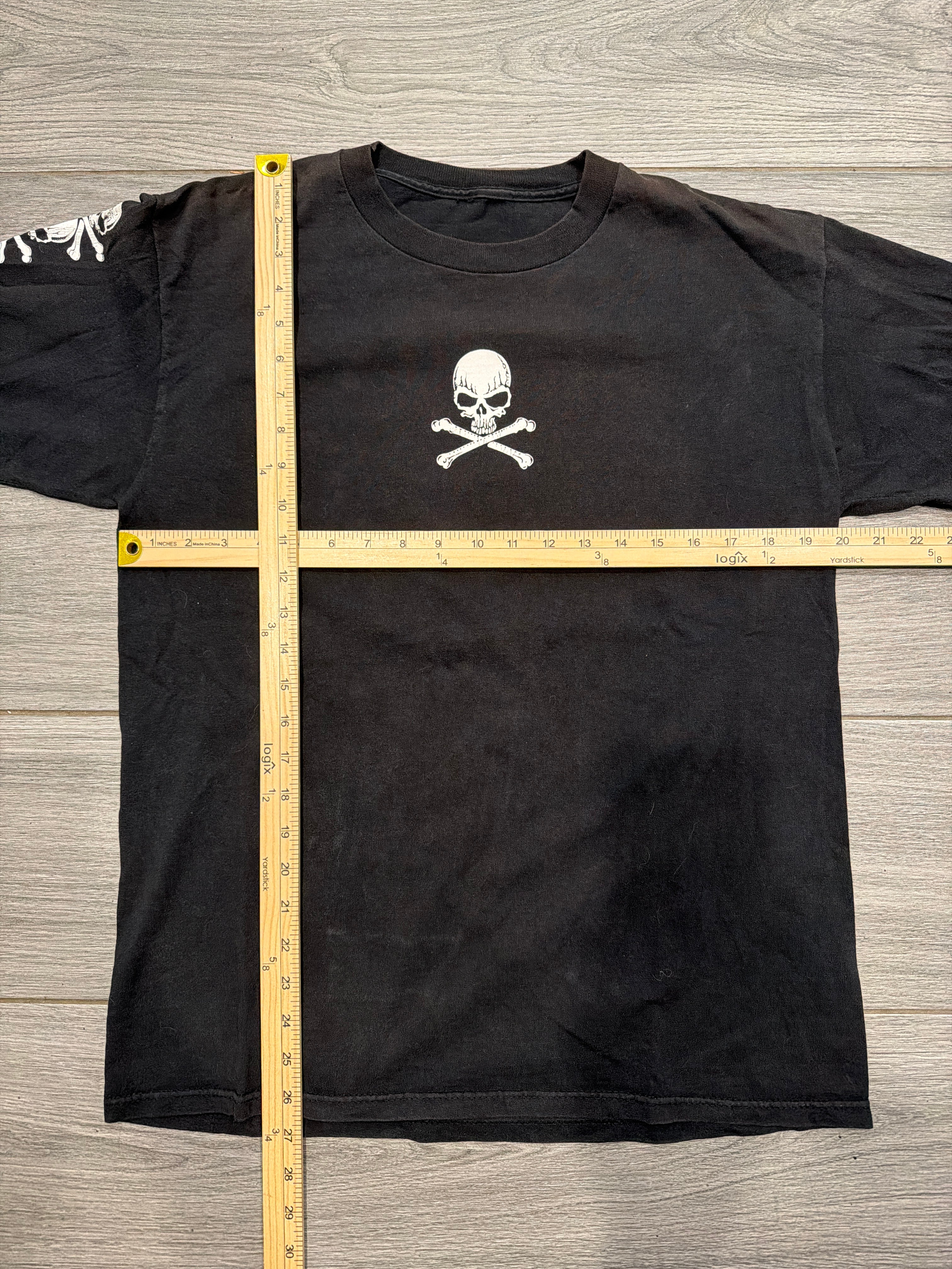 1991 Fashion Victim Skulls Long Sleeve Black/White T-Shirt Large