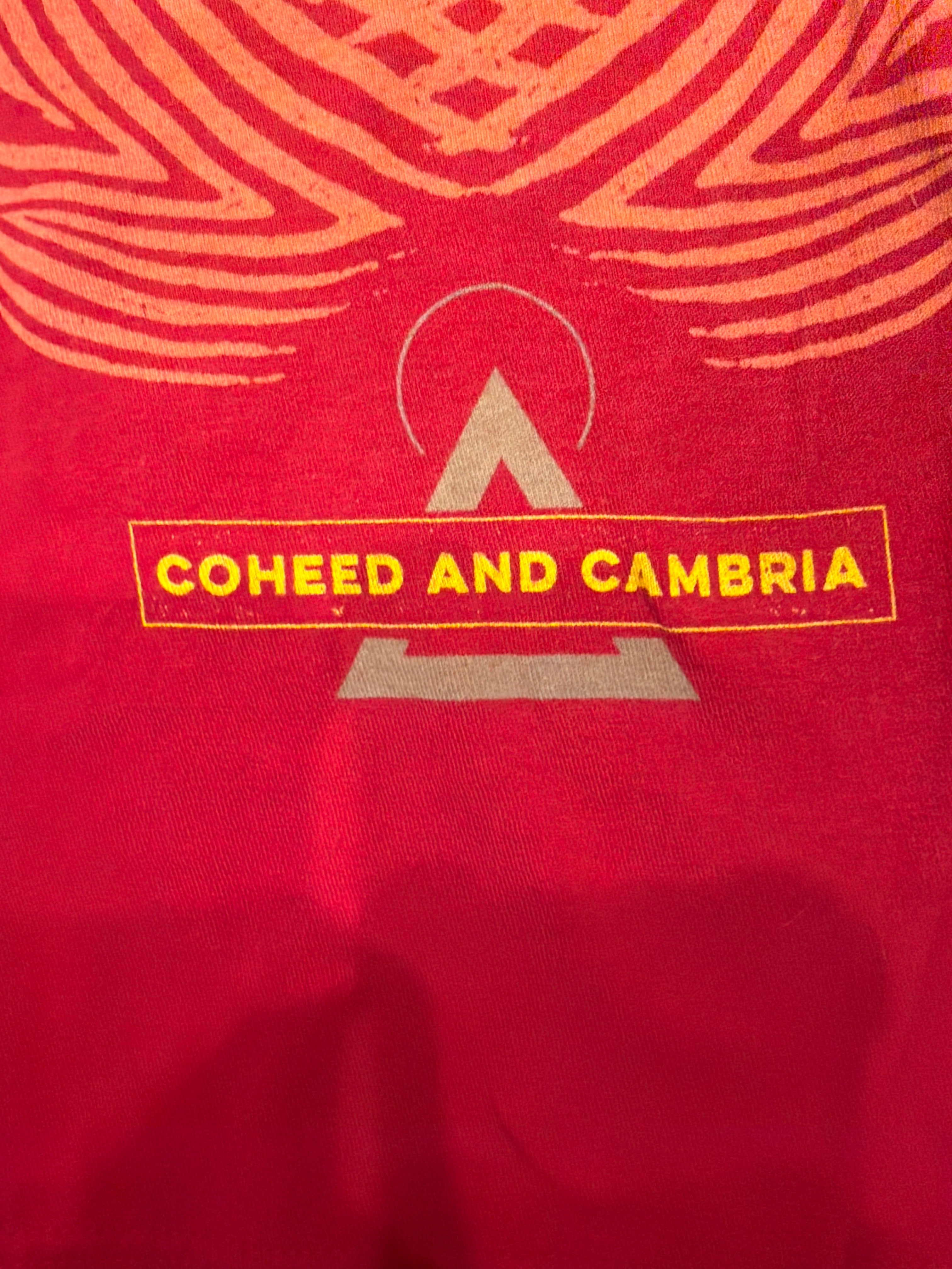 Modernes Coheed and Cambria Band Rotes T-Shirt Größe L