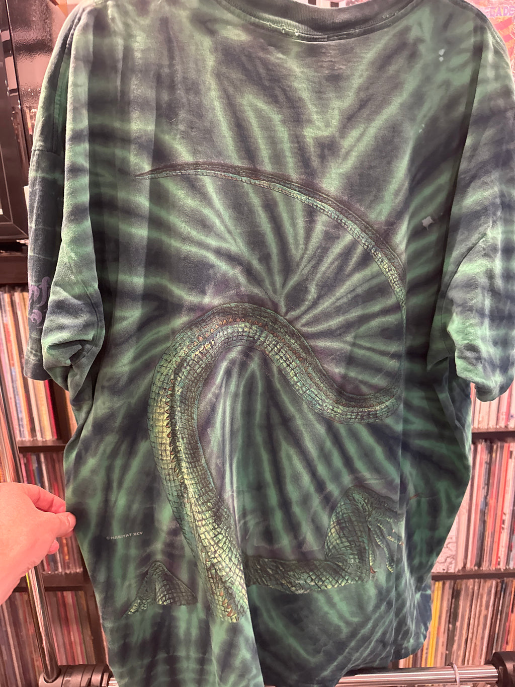 1995 Rainforest Cafe Iguana Tie Dye XXL Green Souvenir T-Shirt AOP