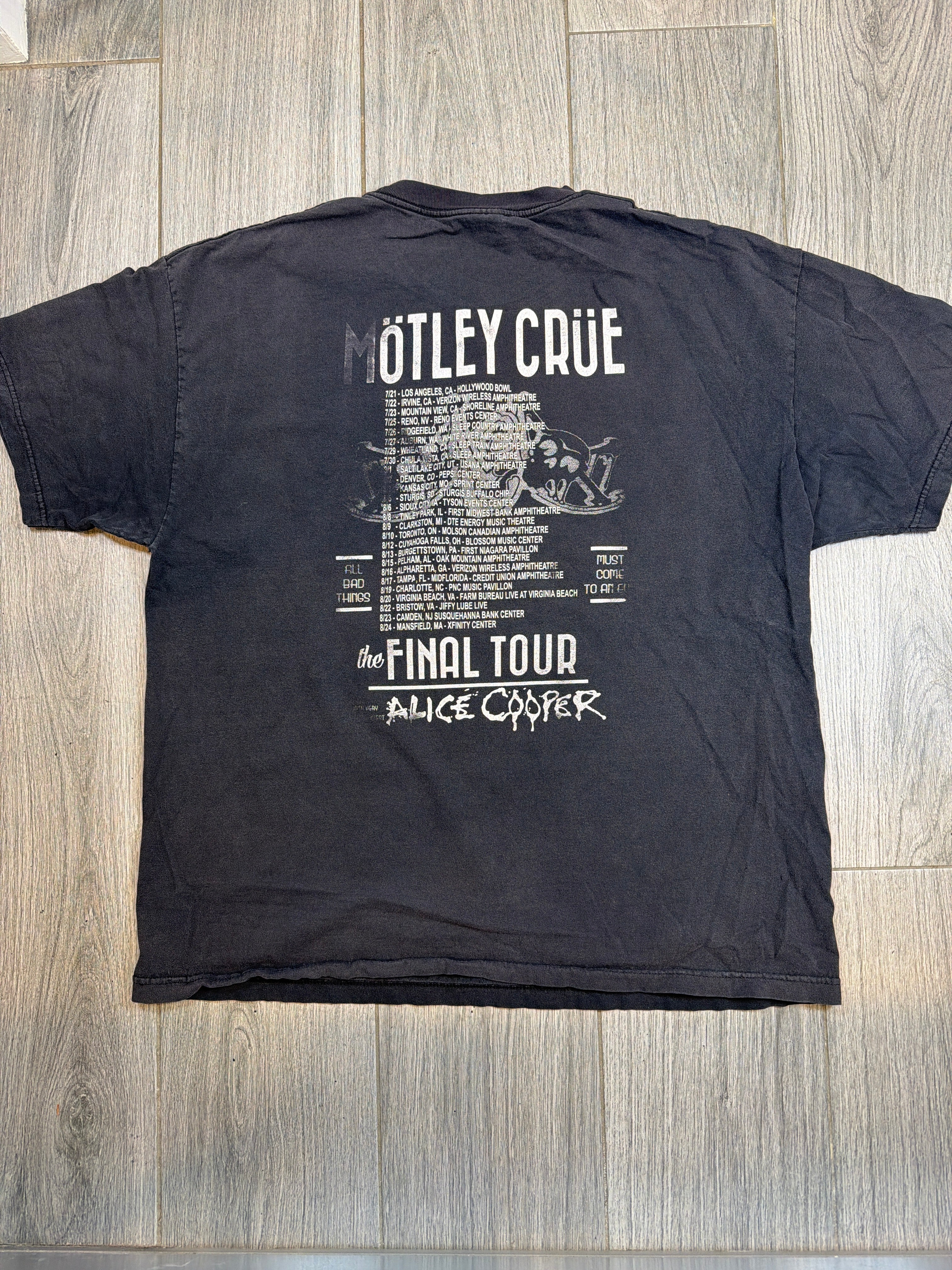 Motley Crue The Final Tour All Bad Things Must End Black T-Shirt 2XL