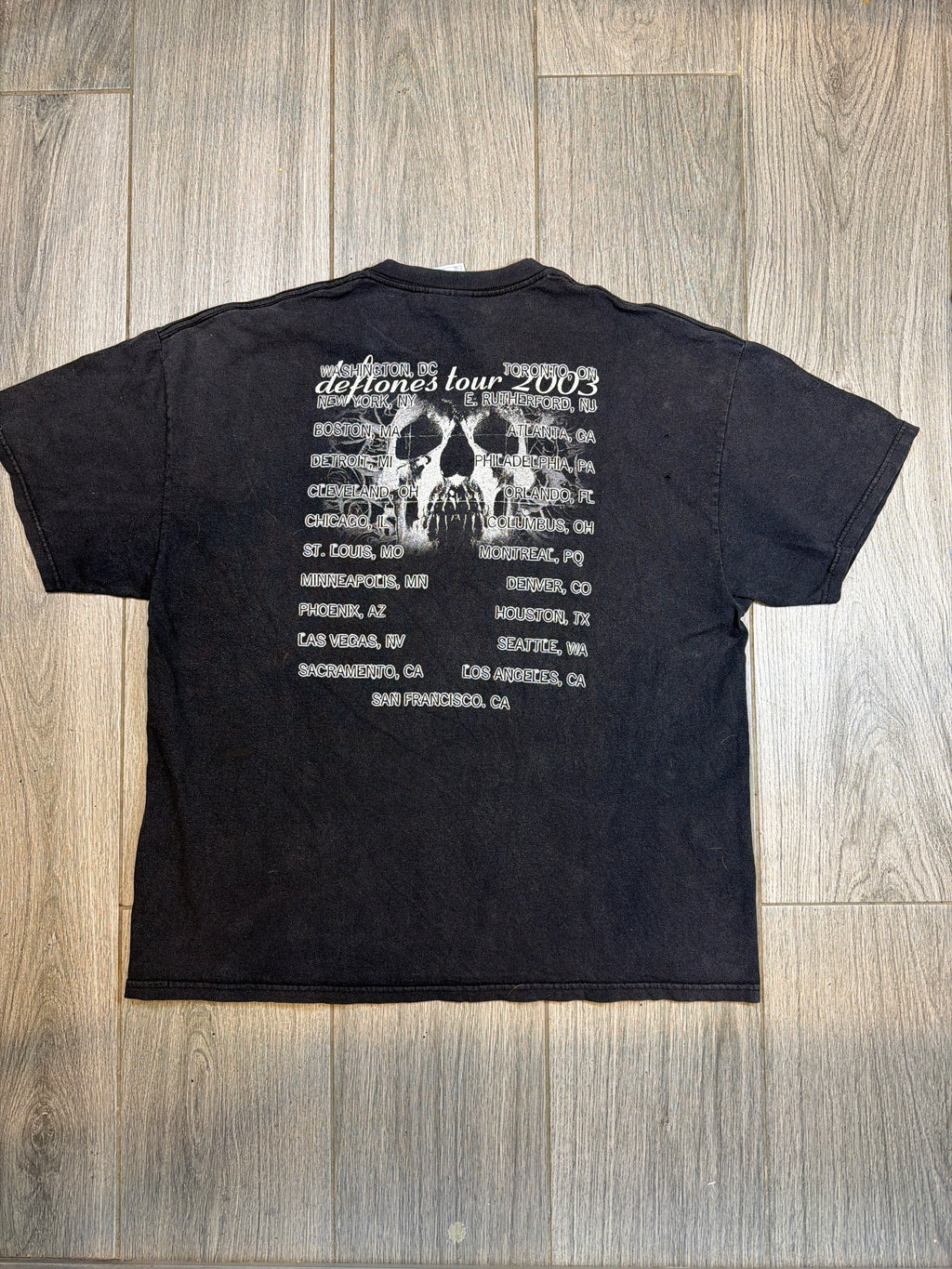 2003 Deftones Tour Self Titled Skull and Roses Black T-Shirt XL