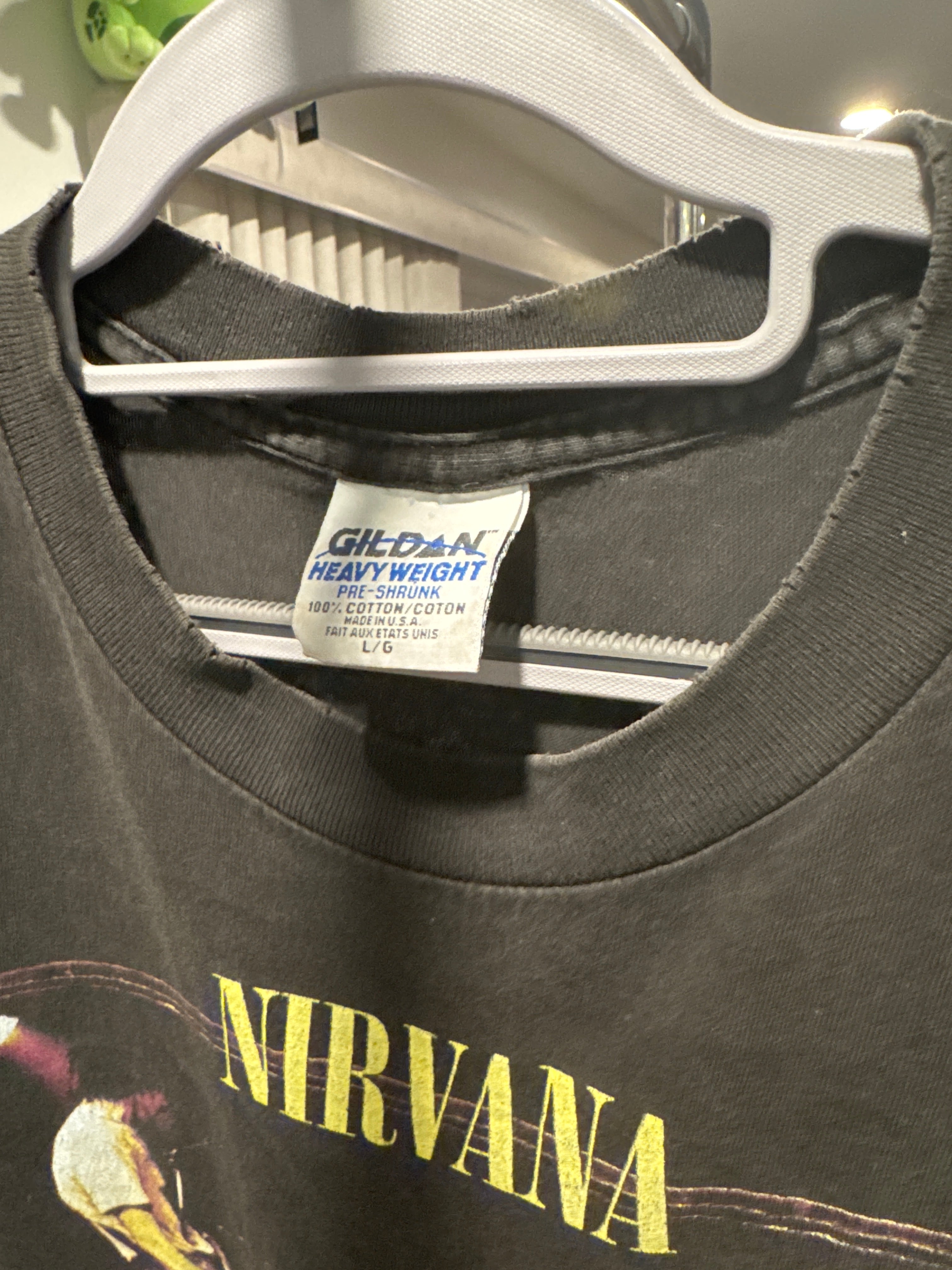 1996 Nirvana From The Muddy Banks Live Gildan Distressed Collar Black Large