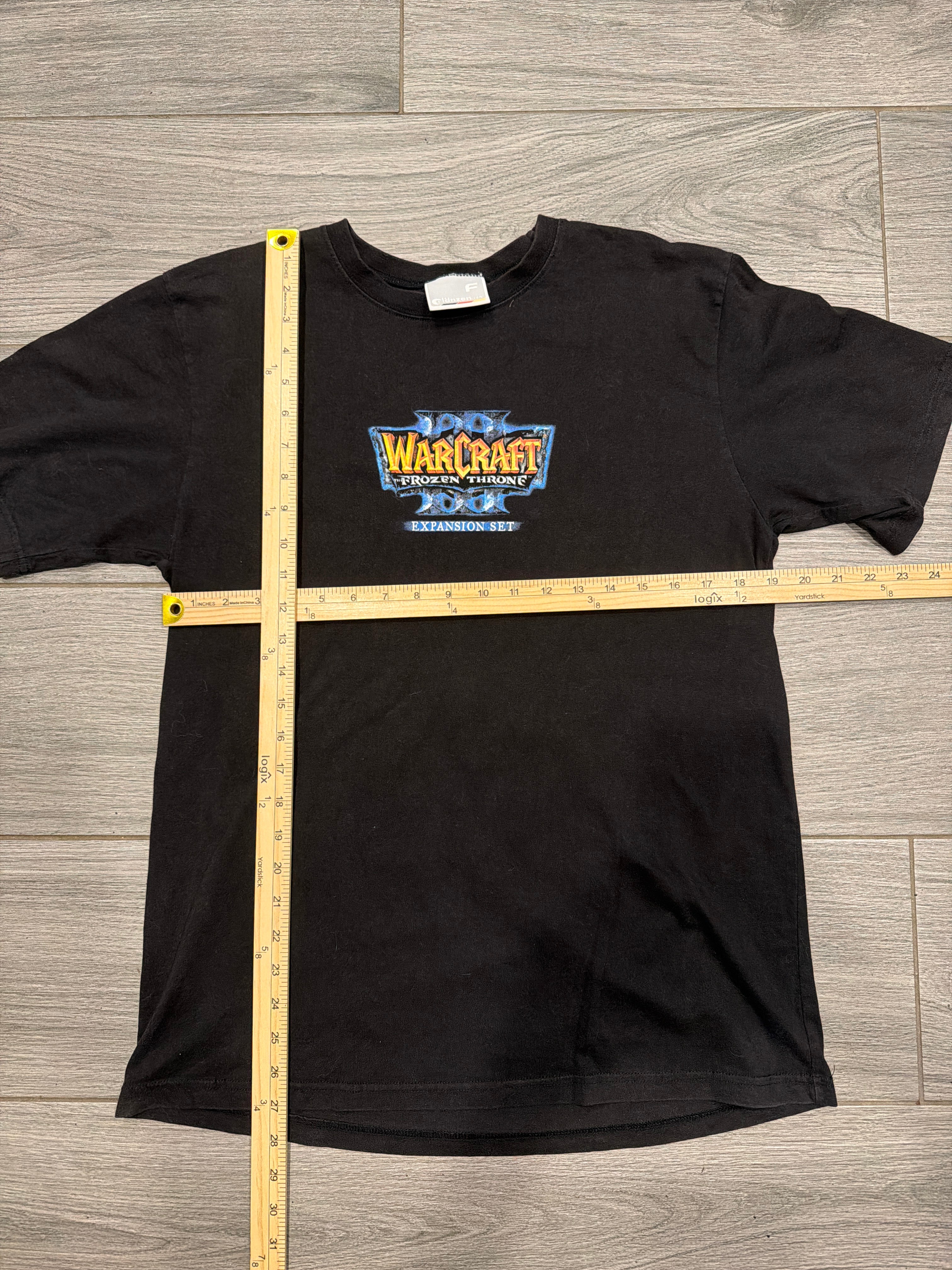 2002 Warcraft III Frozen Throne Expansion Set T-Shirt Large