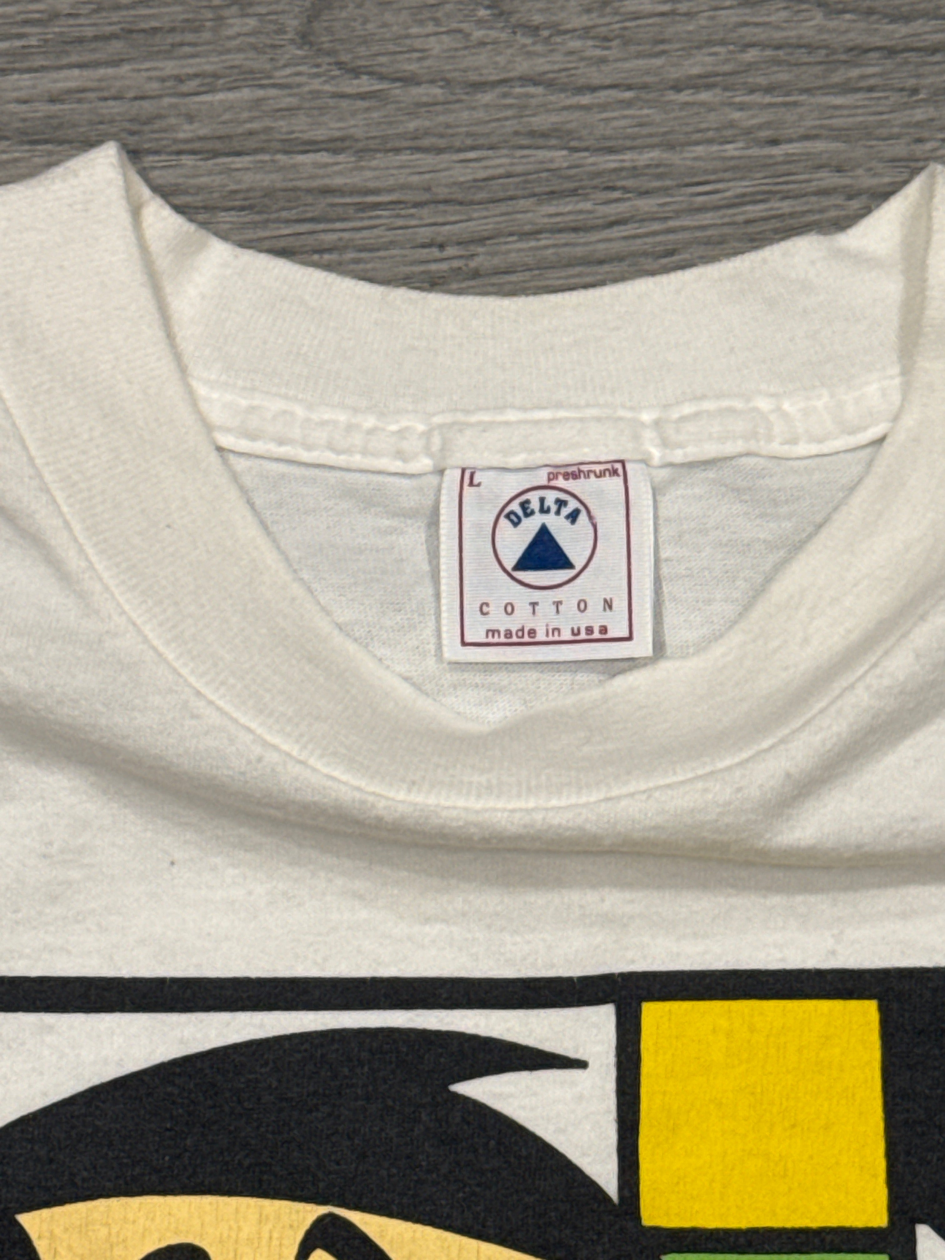 1994 Fred Flinstone Squares White Single Stitched Delta T-Shirt Large