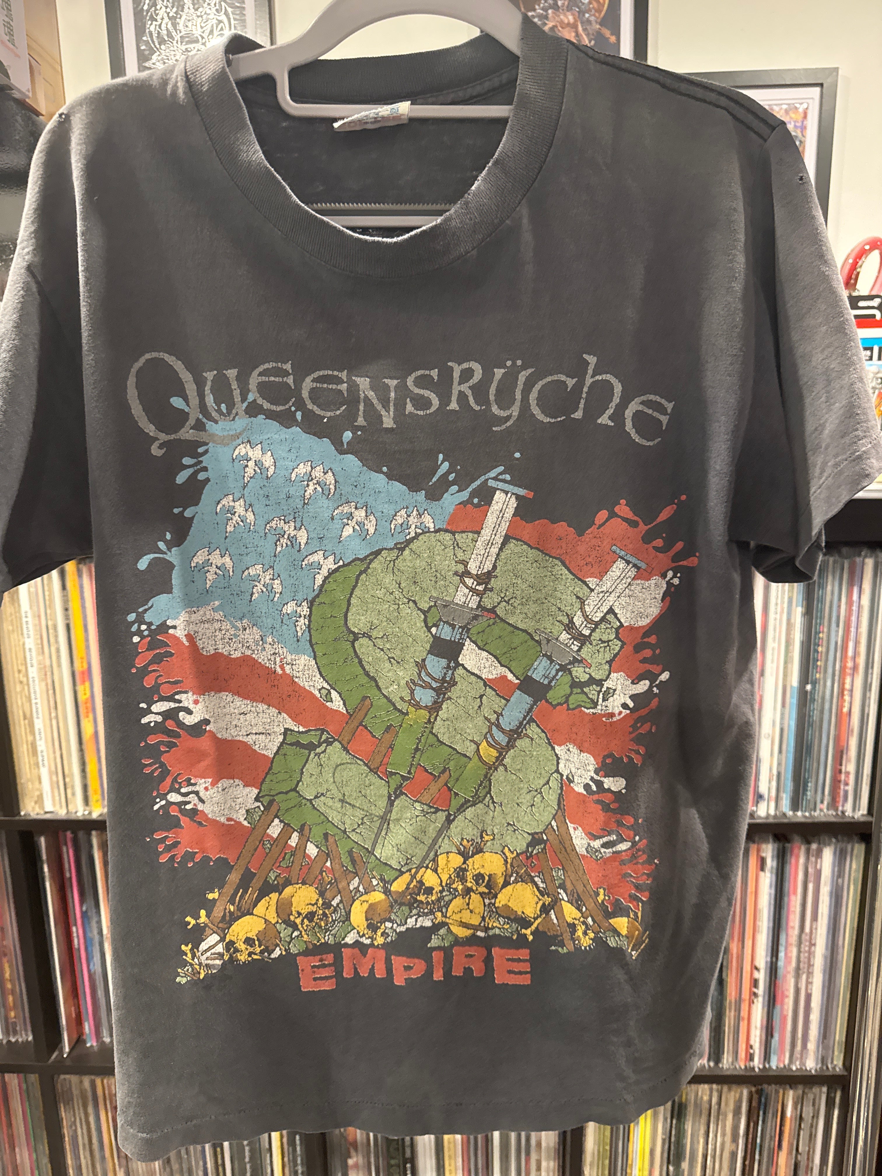 1991 Queensryche Building Empires World Tour M Sof tee