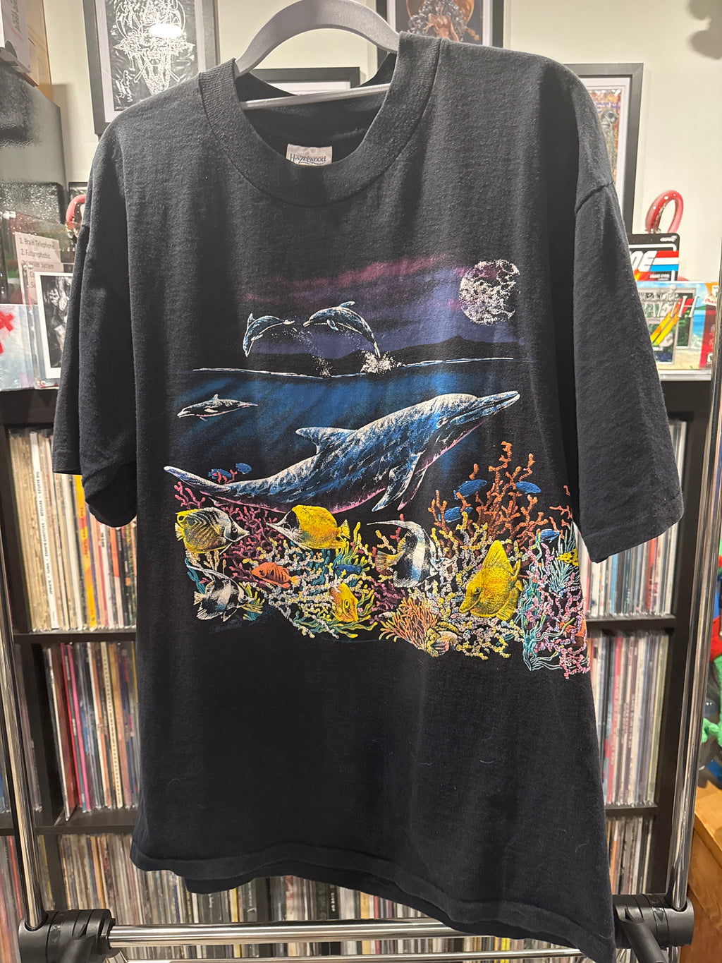 80s 90s Ocean Coral Dolphin Whale Wraparound Large Hazelwood Premo