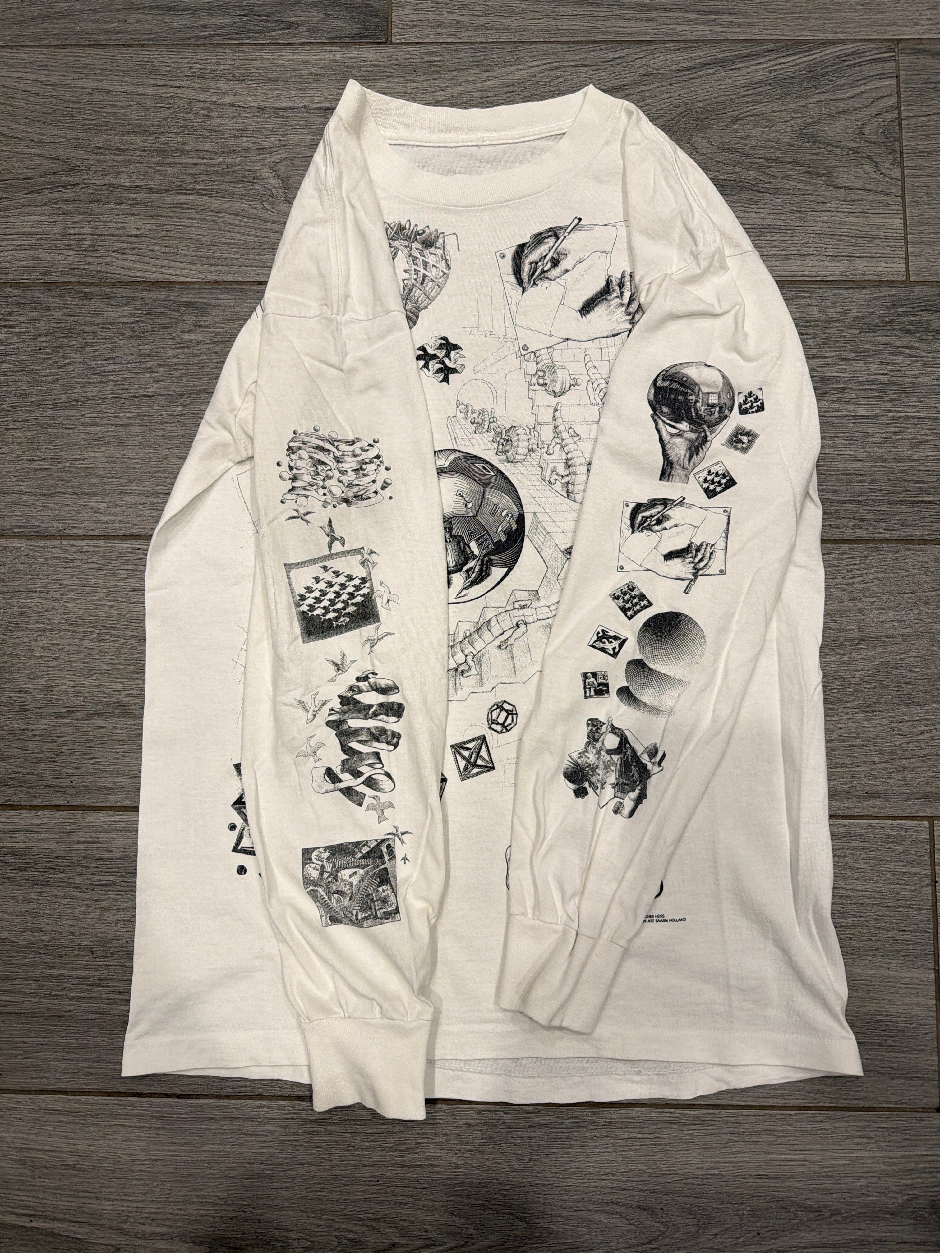 1991 MC Escher Art Vintage T-Shirt White Large Long Sleeve M.C.