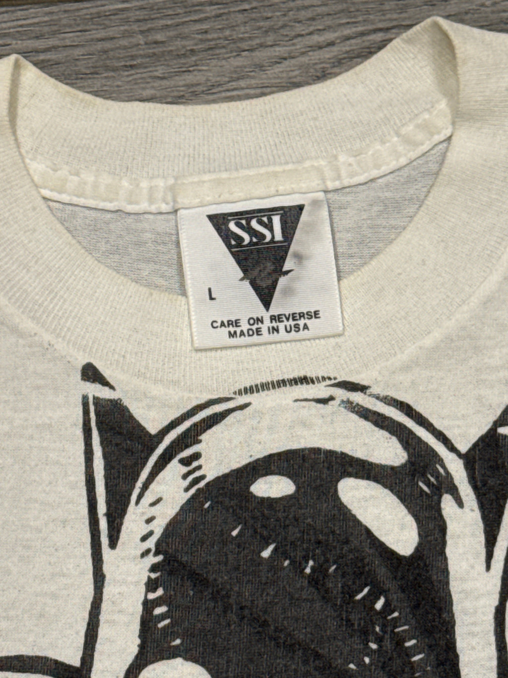 1991 Cat Woman Batman Returns AOP Black/White Catwoman T-Shirt Large