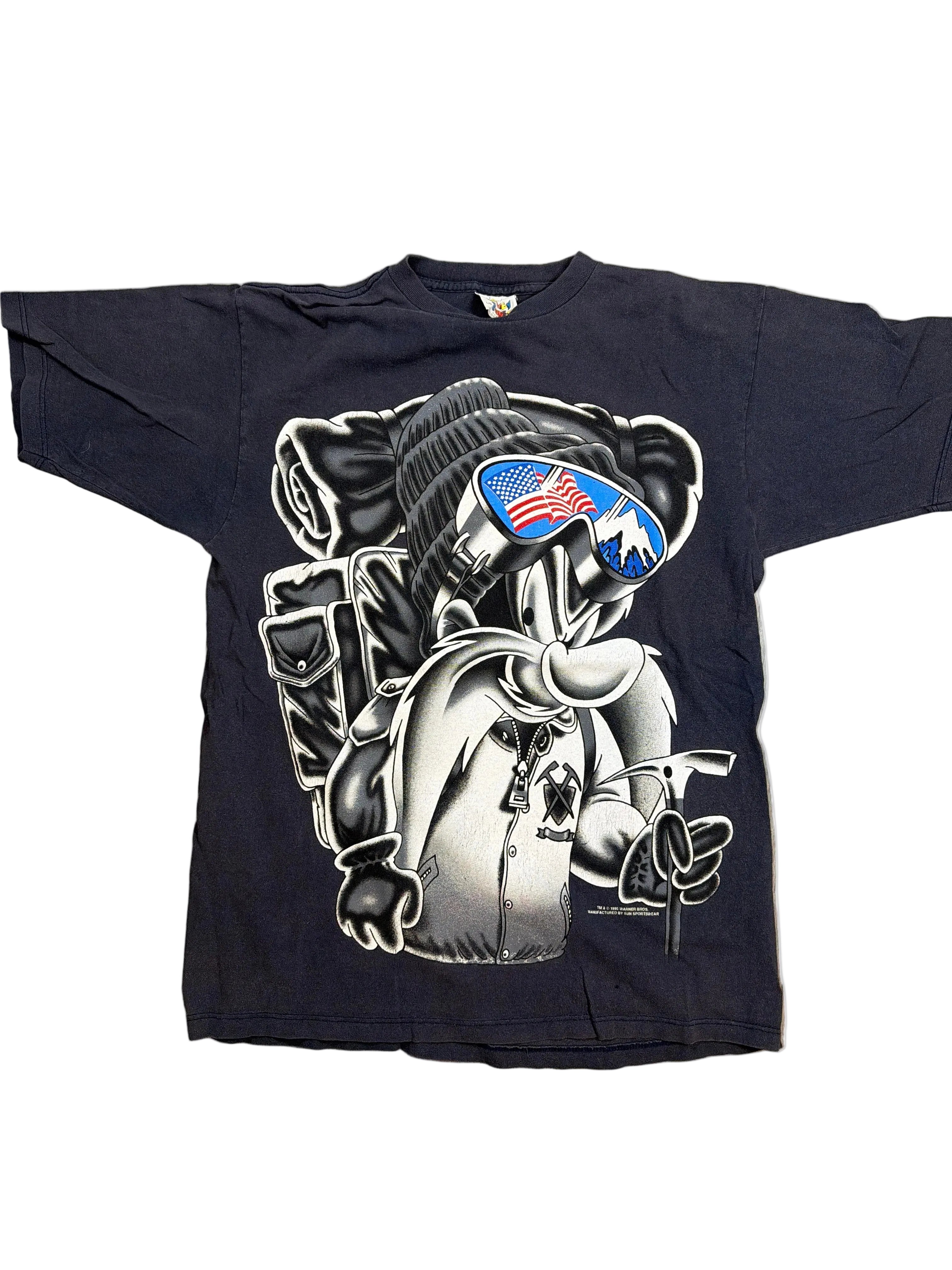 1995 Yosemite Sam Mountaineer Climber Double Sided T-Shirt Large