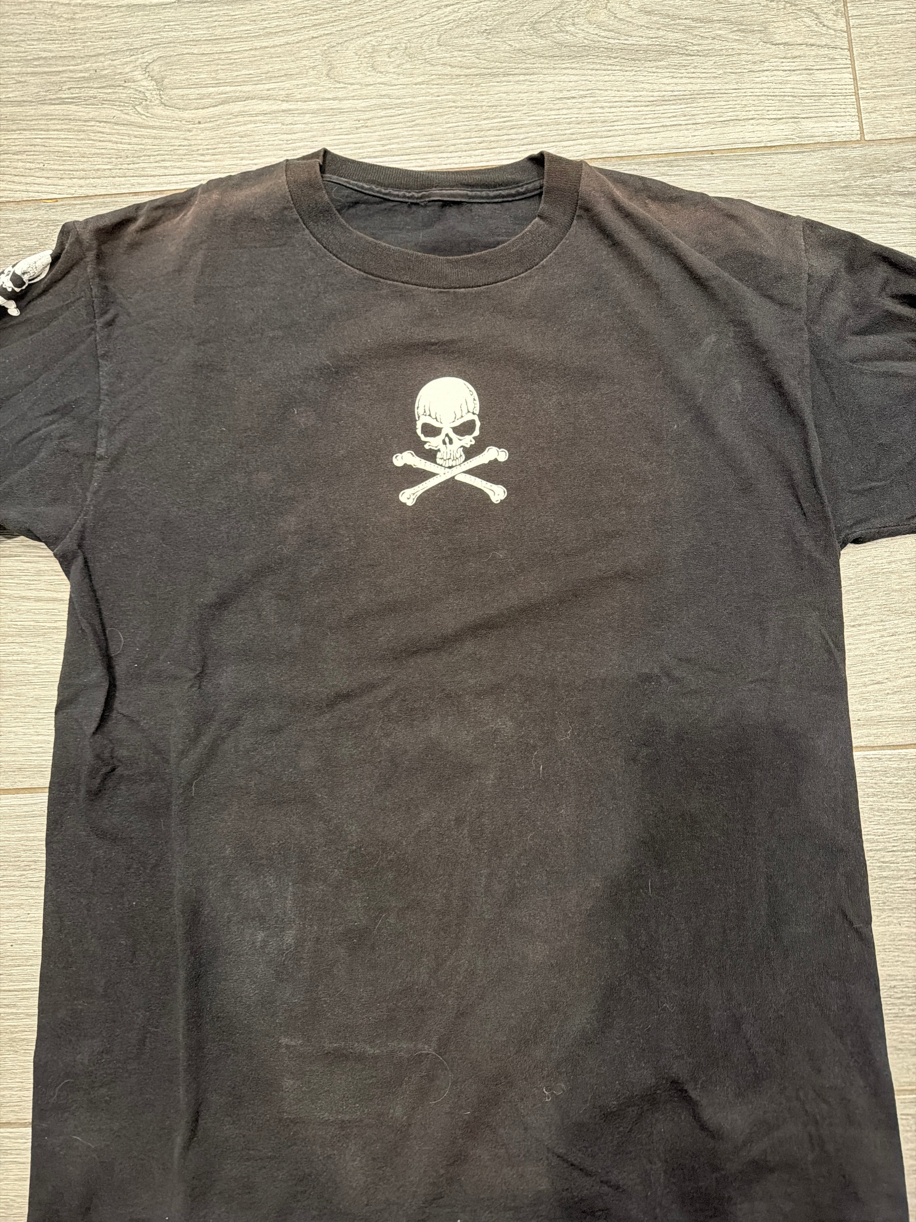 1991 Fashion Victim Skulls Long Sleeve Black/White T-Shirt Large