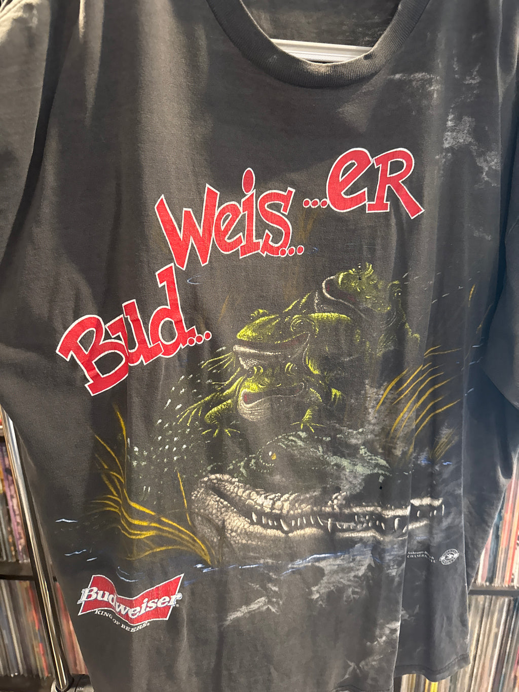 1996 Budweiser Frogs Alligator Thrashed T-Shirt  XXL Black