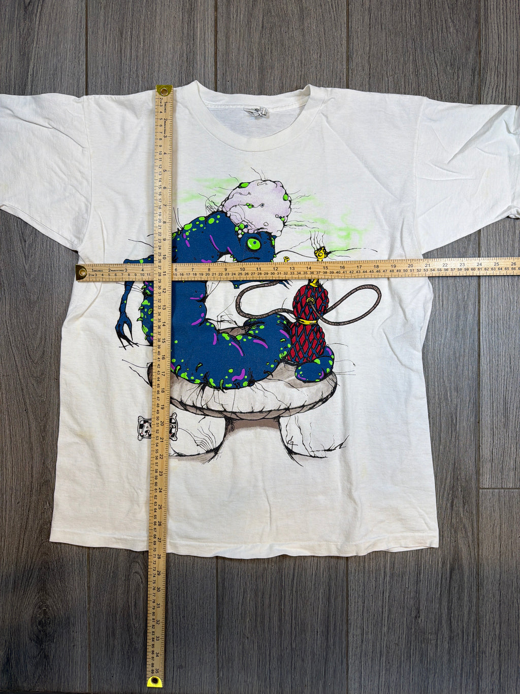 Alice in Wonderland 90s Andazia 'Who Are You?' White T-Shirt Large