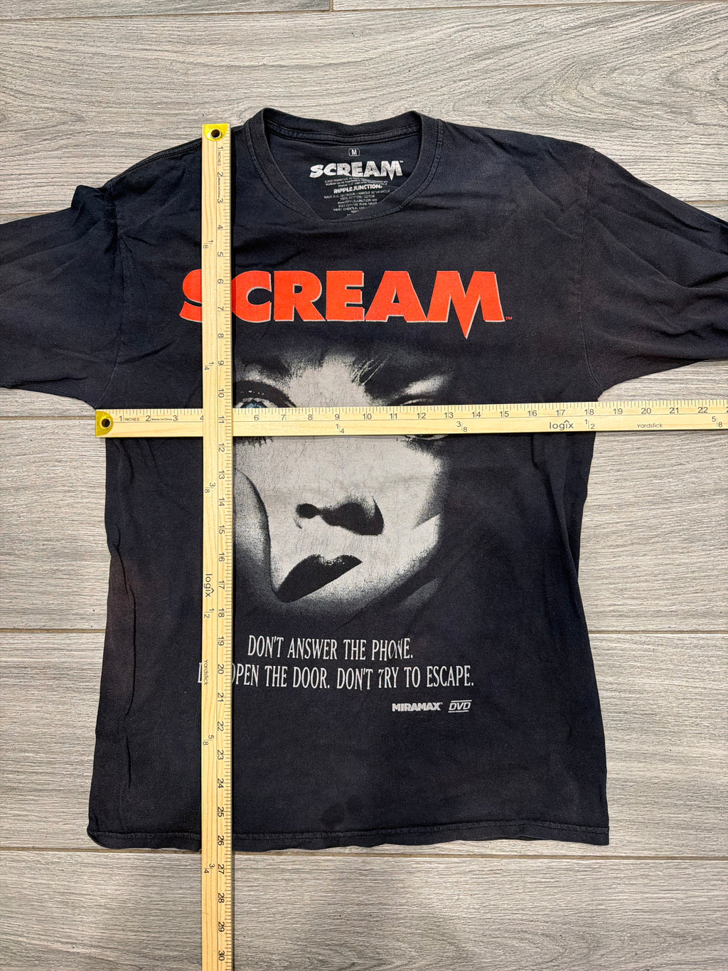 Modern Scream Movie Promo Faded Black Long Sleeve T-Shirt Print Tag