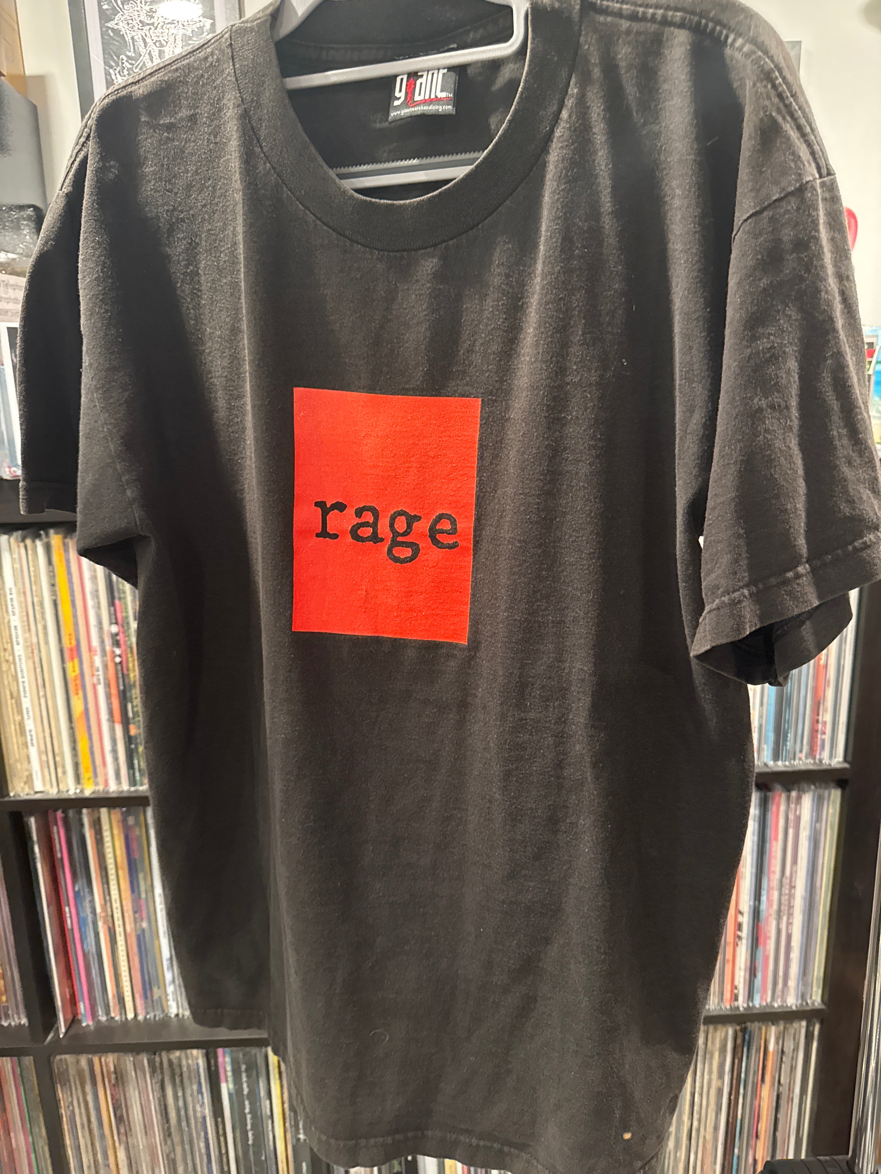 1999 Rage Against the Machine Guerrilla Radio L Giant Shirt