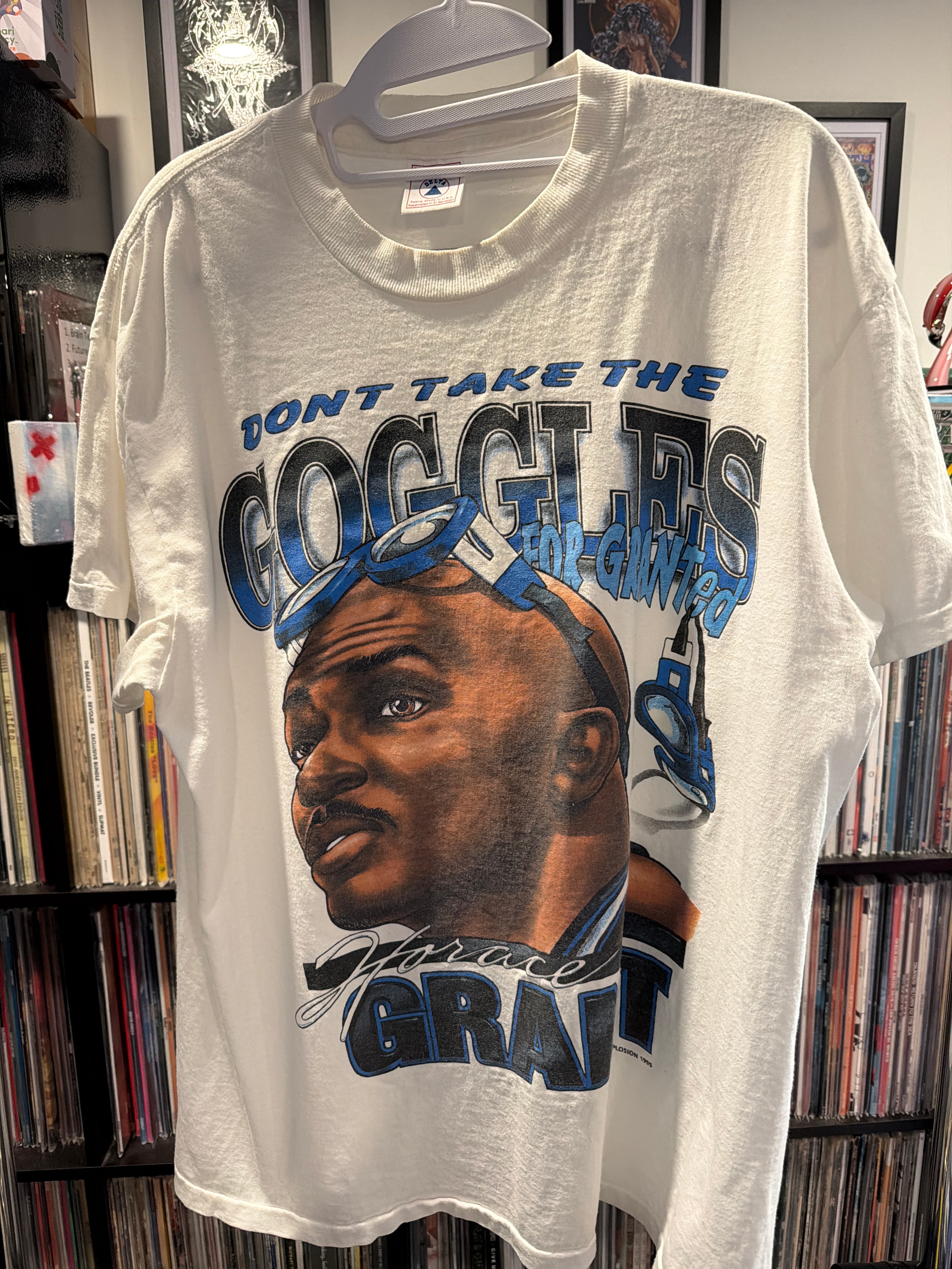 1995 Horace Grant Orlando Magic Goggles Delta L White T Shirt