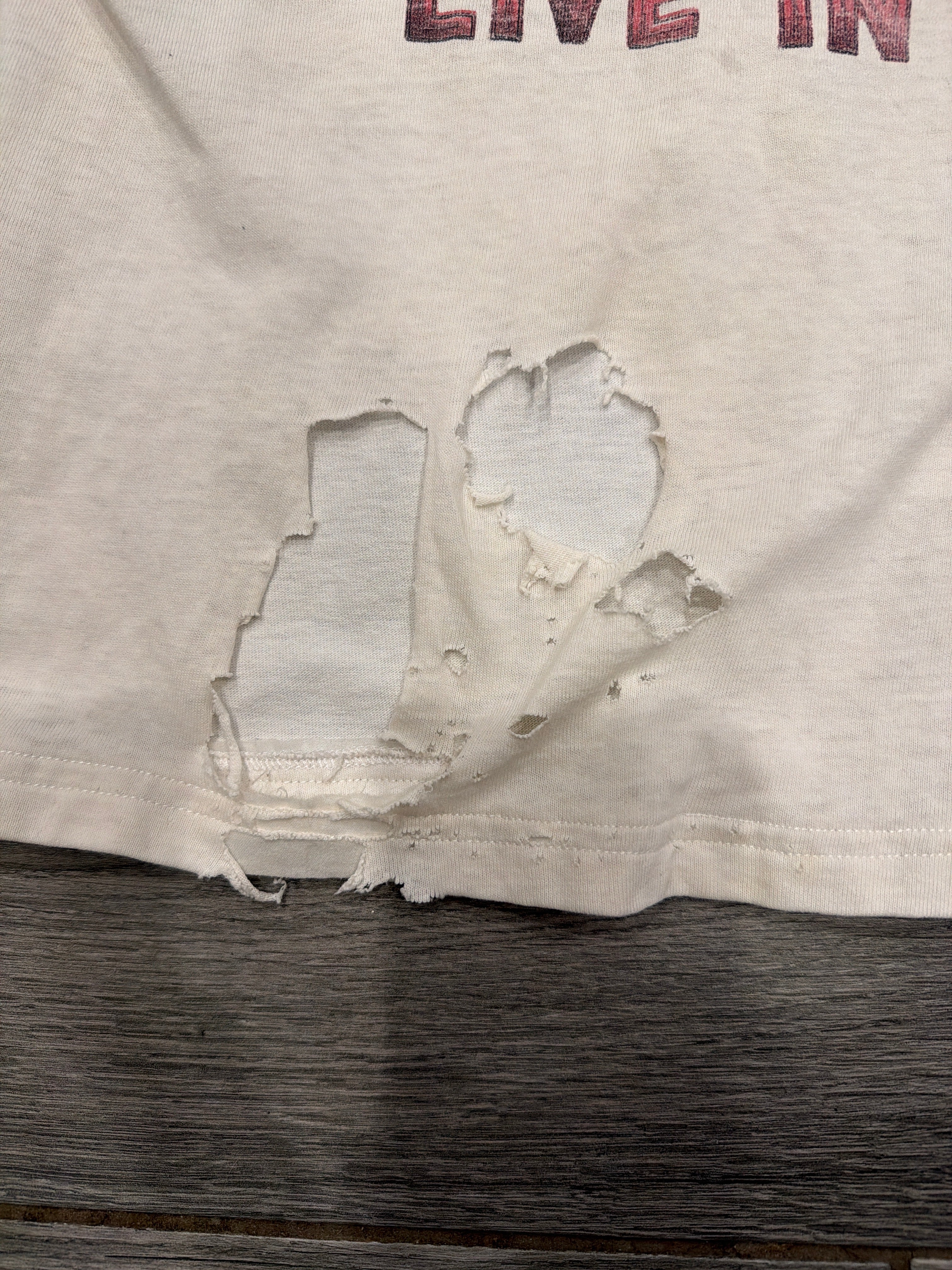 1995 Nirvana MTV Unplugged New York Live Thrashed Repaired T-Shirt XL