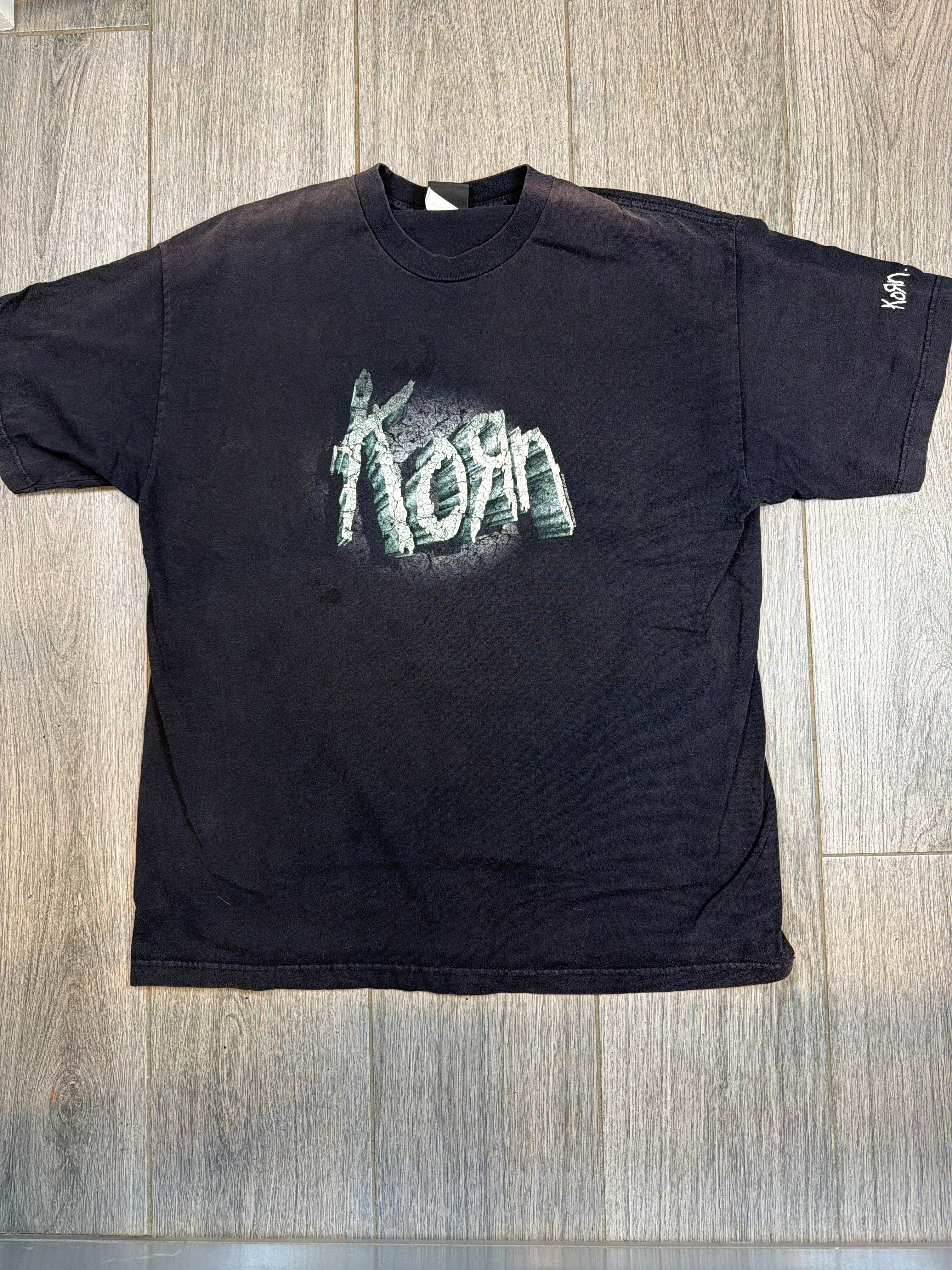 2000 y2k Korn Spellout Black Sleeve Print Giant Rare Vintage T-Shirt XL