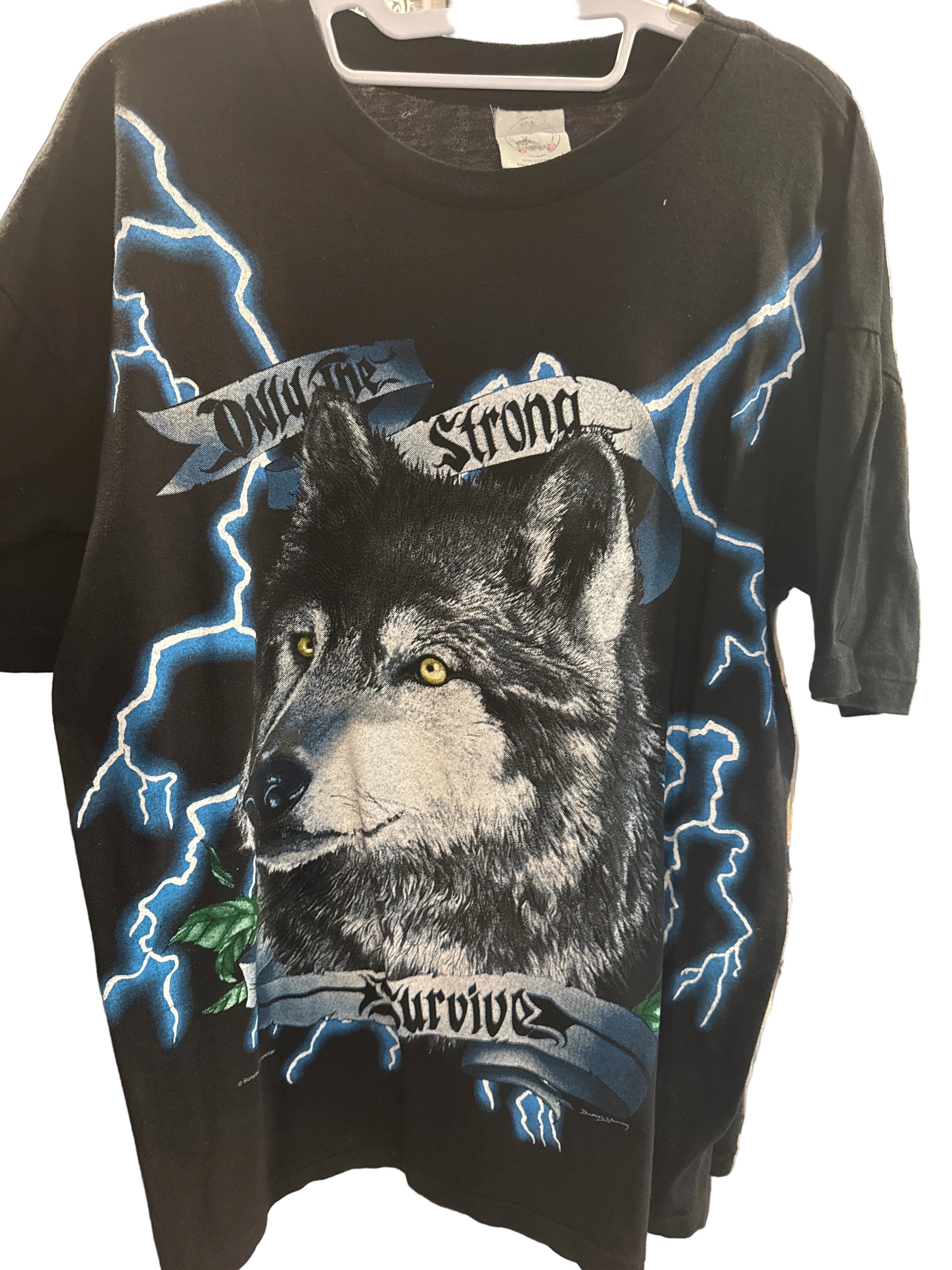 USA American Thunder Wolf Only the Strong Survive L Black Mint