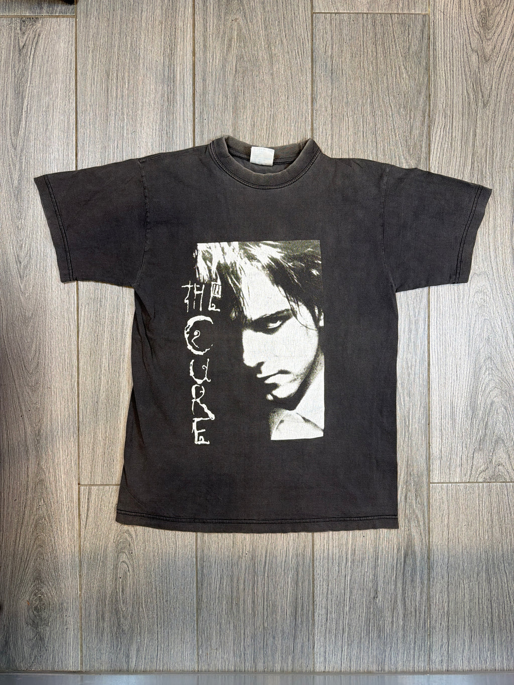 90s The Cure Robert Smith Spellout Black T-Shirt Medium