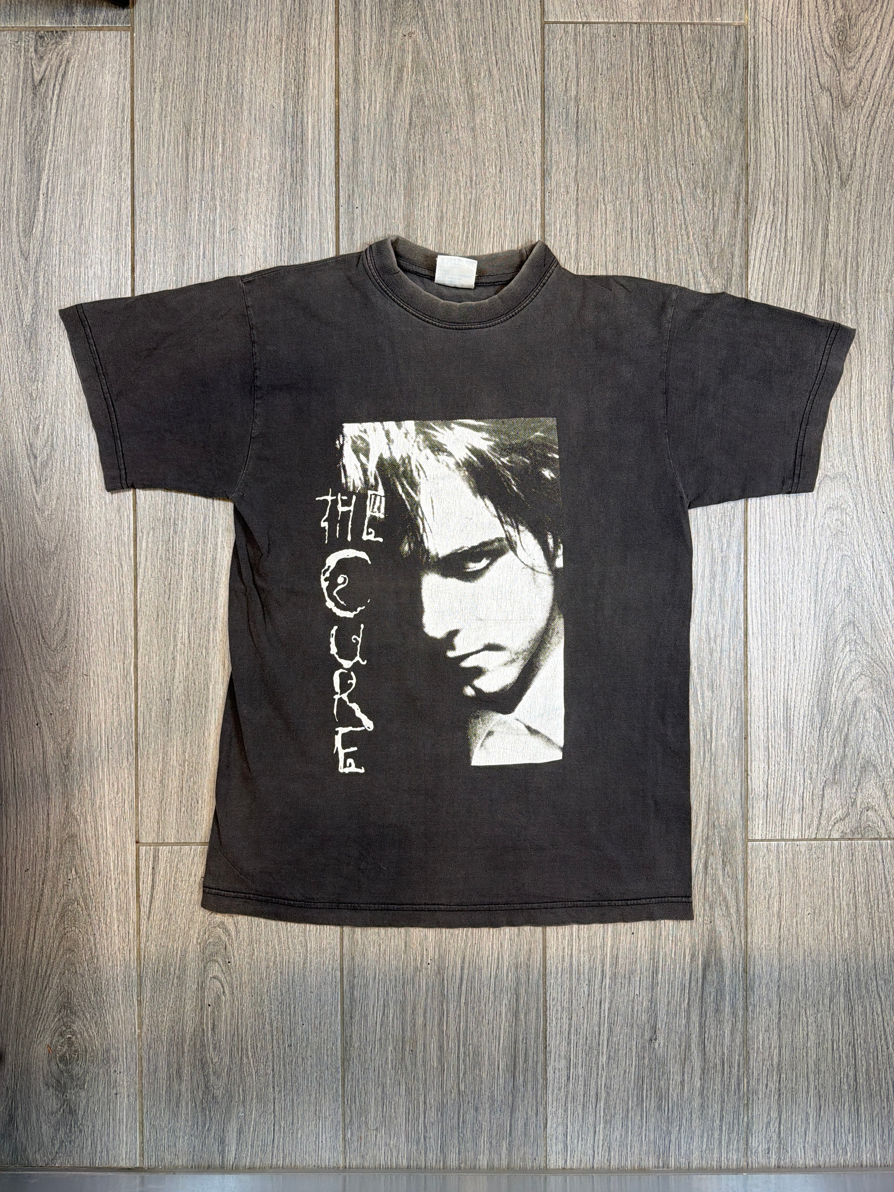 90s The Cure Robert Smith Spellout Black T-Shirt Medium