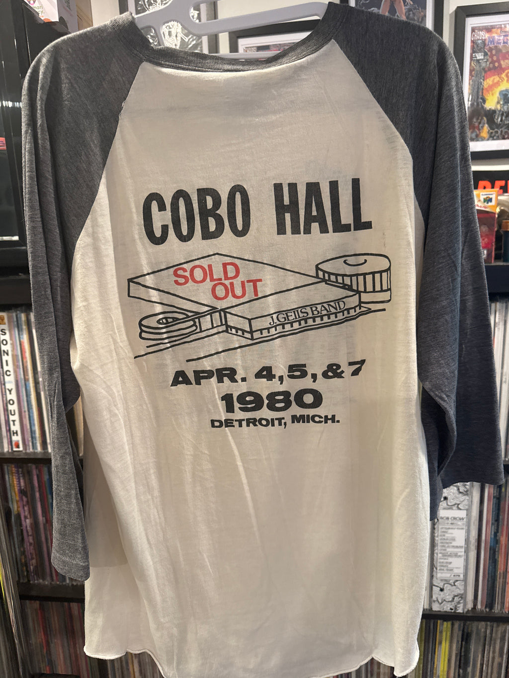 1980 J Giels Band Love Stinks T Shirt Cobo Hall Detroit Michigan Raglan XL