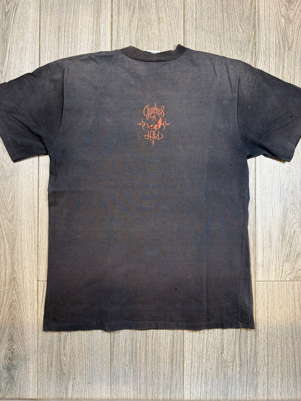 Cypress Hill Distressed Doob Finger Photo Top Heavy Black T-Shirt XL