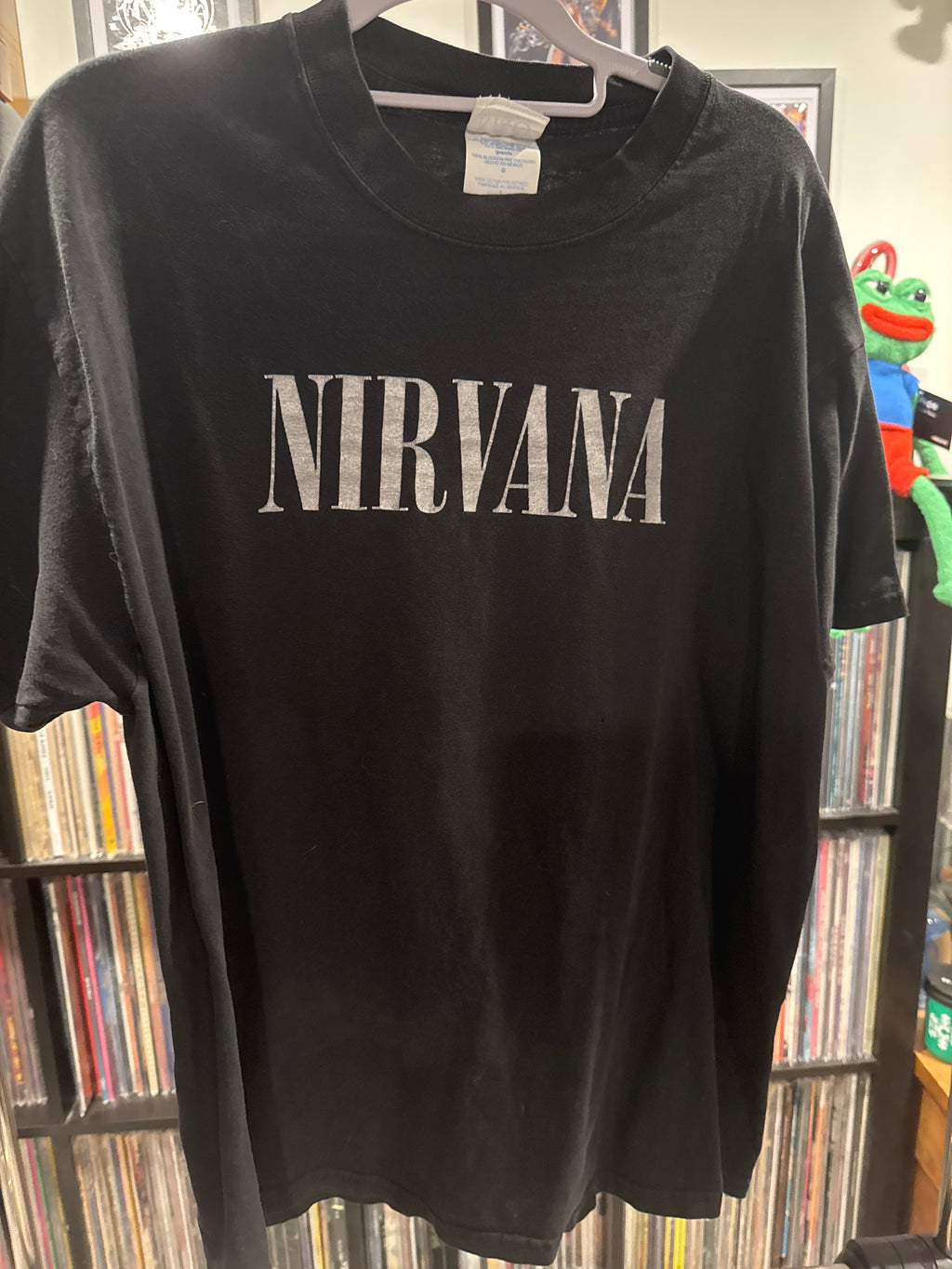 Nirvana Greatest Hits Release Shirt M&O Large Silver