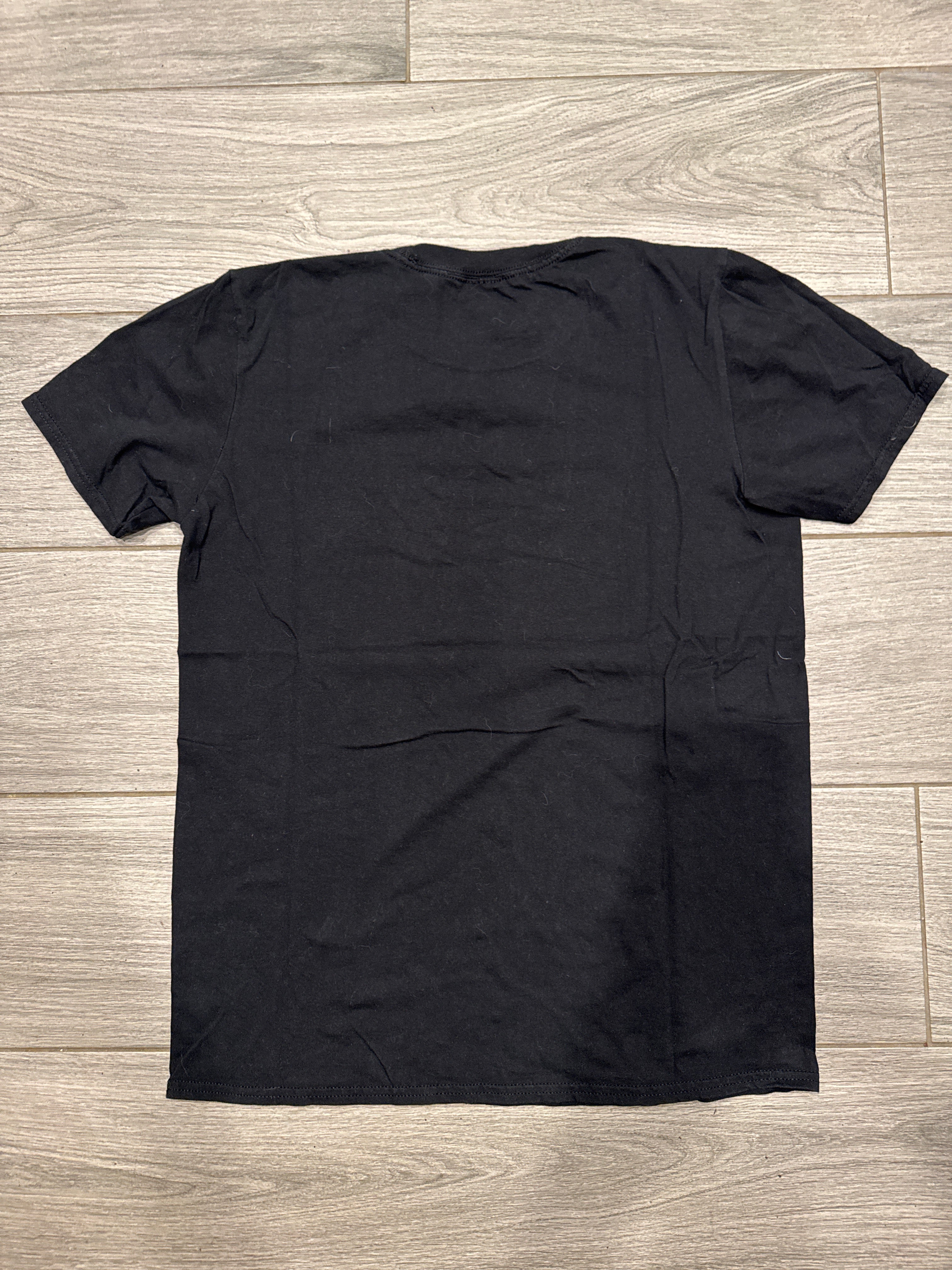 00s Lord of The Rings Movie Promo Black and Gold T-Shirt Medium