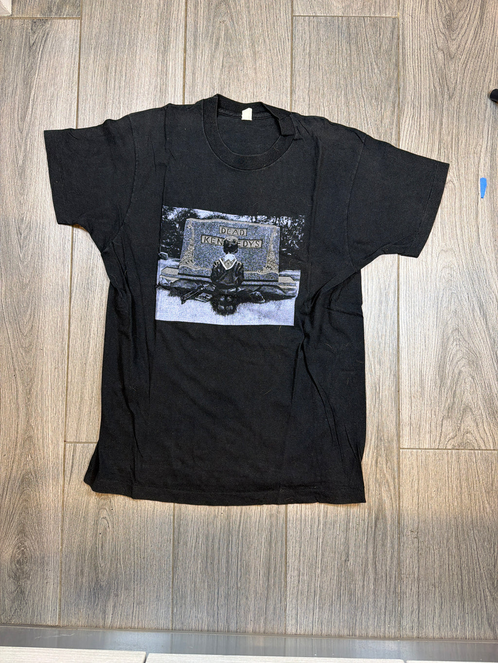 90s Dead Kennedys Gravestone Rare T-Shirt Large