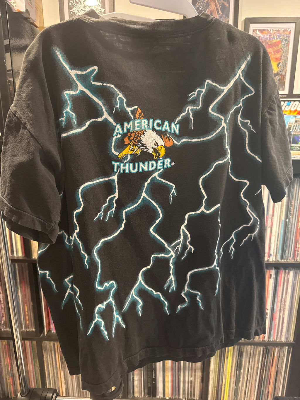 Cherokee American Thunder Native Distressed L